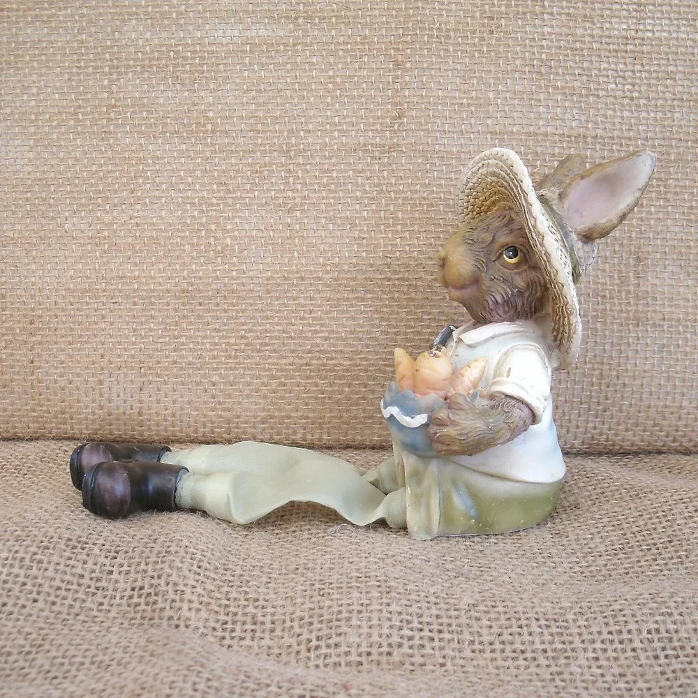 Vintage Rabbit Gardener Shelf Sitter Figurine - Picture 7 of 16